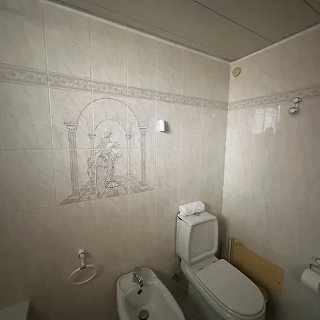 Forum 5 Min Centre Apartment